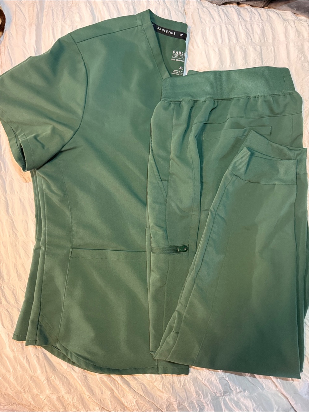 Fabletics Women’s Forest Green Jogger Pants with matching top